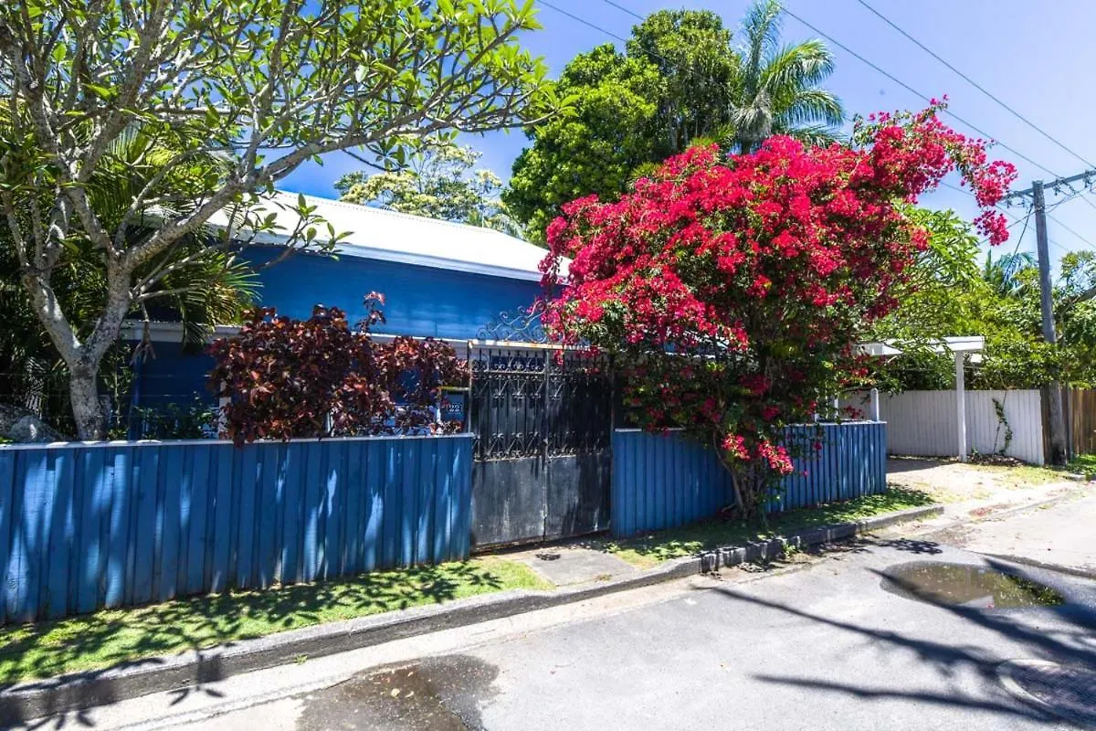 Shirley Blue Bed & Breakfast Byron Bay Australia